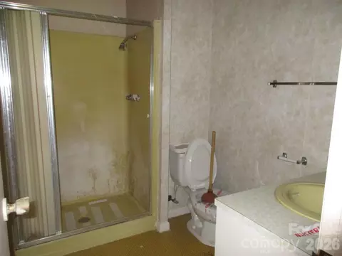225 Davis Rd, Crumpler, NC 28617 photo 7