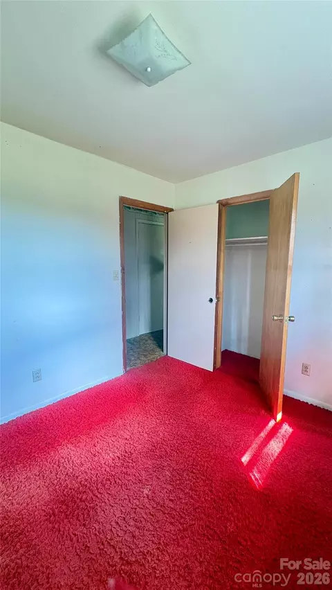 225 Davis Rd, Crumpler, NC 28617 photo 17