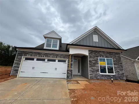 3050 Constitution Ln, Gastonia, NC 28056