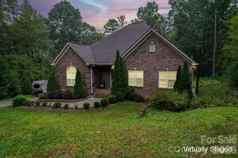 10604 Russet Pl, Charlotte, NC 28227