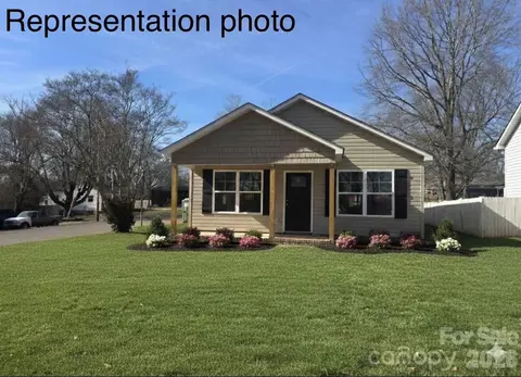 126 Todd Nw Dr NW, Concord, NC 28025