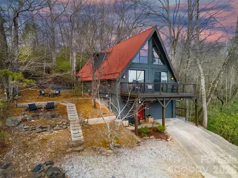 207 Unvquolad L87u29 Ct #L87/U29, Brevard, NC 28712