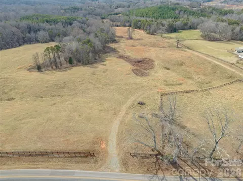 Ar Thompson Road, Mill Spring, NC 28756 photo 20