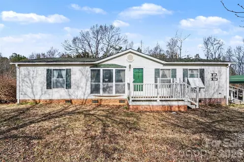 108 Twisted Oak Ln, Gastonia, NC 28052