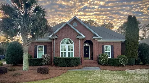 166 Lake Commons Dr, Rock Hill, SC 29732
