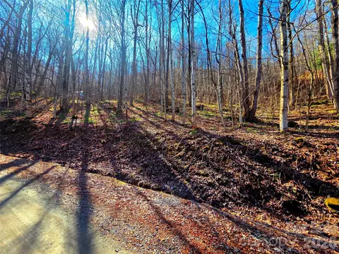 160 Slippery Rock 206 Rd #206, Waynesville, NC 28785