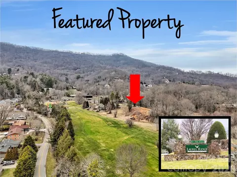 000 Cupp Ln, Waynesville, NC 28786