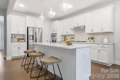 Kitchen - 4044 Brandywine Ter, Lancaster, SC 29720 photo 3 of 5