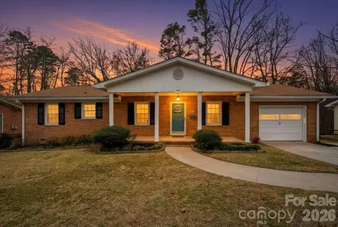 747 Gibson Nw Dr NW, Concord, NC 28025
