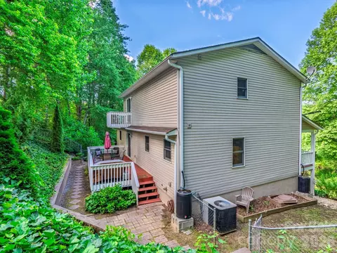 Exterior - 26 Morrow Dr, Fairview, NC 28730 photo 8 of 12