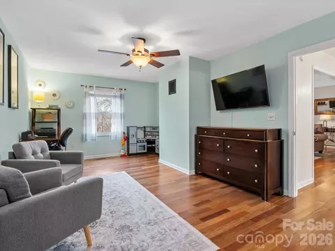 Bedroom - 26 Morrow Dr, Fairview, NC 28730 photo 1 of 9