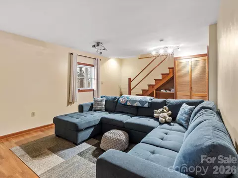Living - 26 Morrow Dr, Fairview, NC 28730 photo 4 of 4