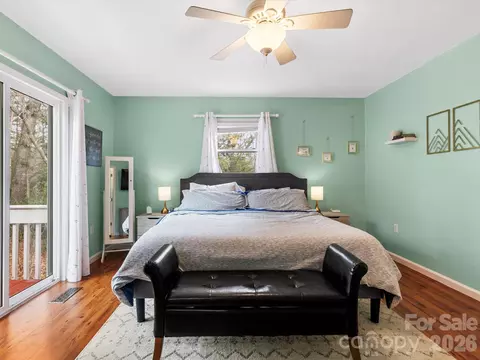 Bedroom - 26 Morrow Dr, Fairview, NC 28730 photo 7 of 9