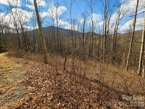900 Fern 31 Trl #31, Waynesville, NC 28786