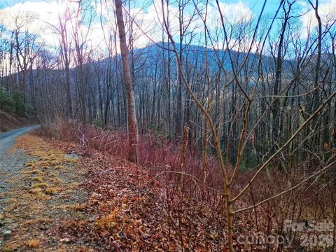 900 Fern 31 Trl #31, Waynesville, NC 28786