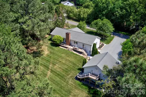 2429 Cassidy Dr, Davidson, NC 28036