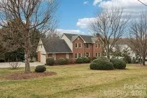 113 Forest Ne Ave NE, Valdese, NC 28690