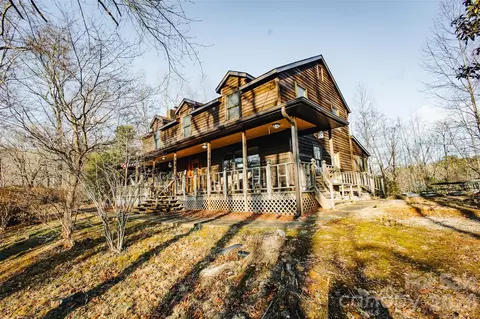 190 Executive Estates Dr, Old Fort, NC 28762