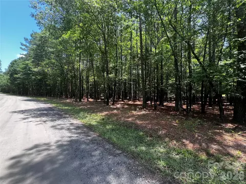 00 Sandlapper B Dr #B, York, SC 29745