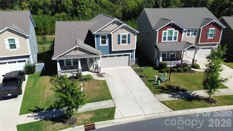1323 Laggan Ln, Indian Trail, NC 28079
