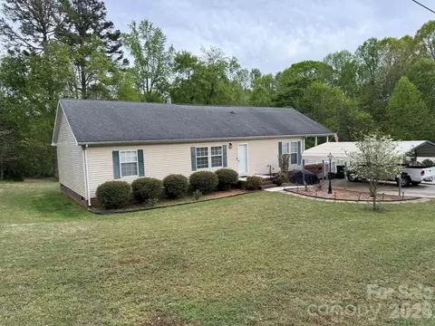 141 Buckwheat Dr, Statesville, NC 28625