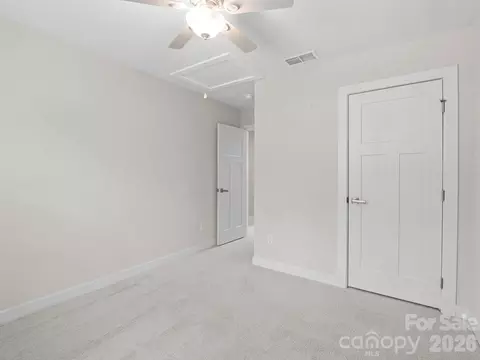 Bedroom - 7072 Kenyon Dr, Denver, NC 28037 photo 4 of 7