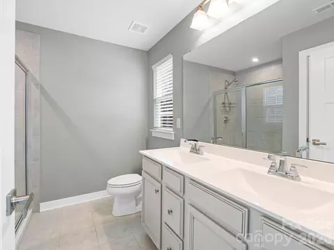 Bath - 7072 Kenyon Dr, Denver, NC 28037 photo 2 of 4