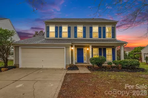 12828 Harvest Time Ct, Charlotte, NC 28278