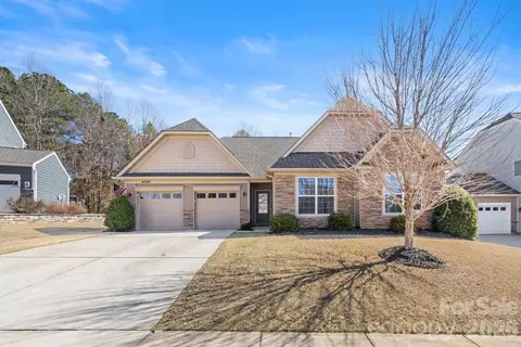 4042 Highgate Ln, Lancaster, SC 29720 photo 2