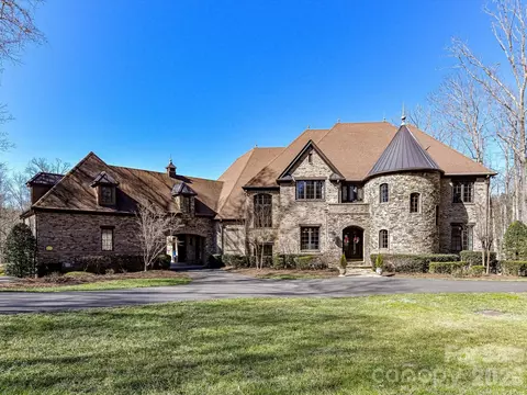 10158 Enclave Cir, Concord, NC 28027