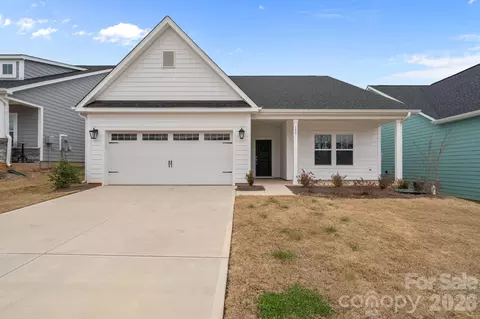 157 Montgomery Pl, Mount Gilead, NC 27306