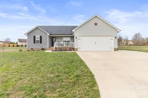 3062 Brody Ln, Maiden, NC 28650