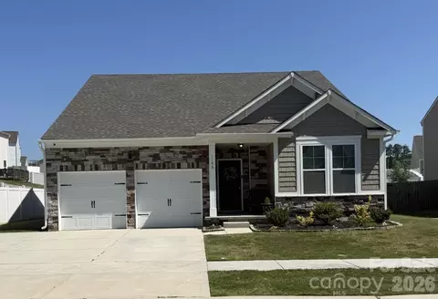 1196 Cavalier Ln, Rock Hill, SC 29730
