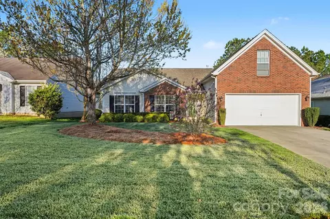 7238 Sandown Ct, Harrisburg, NC 28075