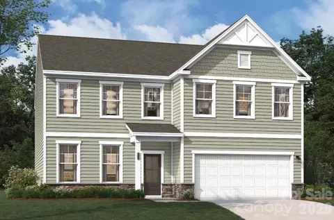 4200 Vista Pine Dr, Charlotte, NC 28215