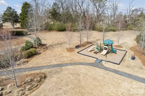 18808 Avery Park Dr, Cornelius, NC 28031 photo 40