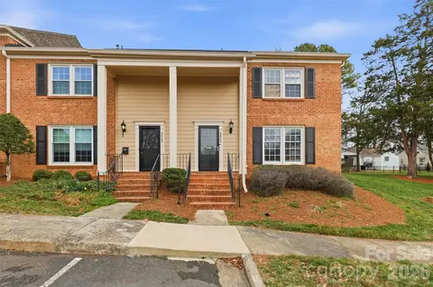6825 Constitution Ln, Charlotte, NC 28210