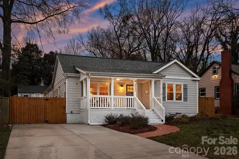 2533 Daniel St, Charlotte, NC 28205
