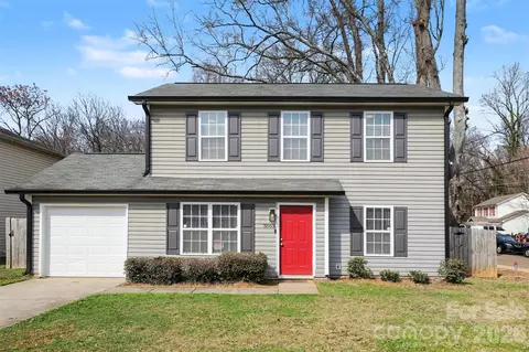 3563 Burkland Dr, Charlotte, NC 28205