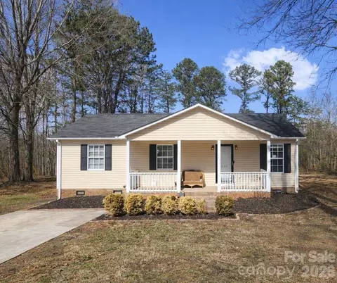 115 Ridge Ave, Cherryville, NC 28021
