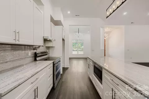 Entry Way - 321 Stone Ridge Dr, Salisbury, NC 28146 photo 1 of 1