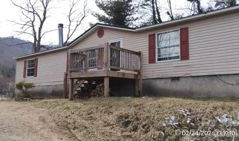 115 Paradise Mountain Rd, Canton, NC 28716