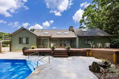 4242 John Ritchie Rd, Iron Station, NC 28080
