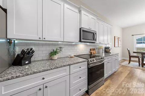 1055 Coppergate Dr, Salisbury, NC 28147