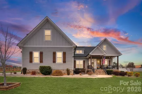 1055 Coppergate Dr, Salisbury, NC 28147