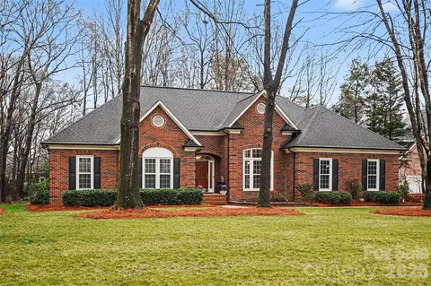 9525 Millen Dr, Harrisburg, NC 28075