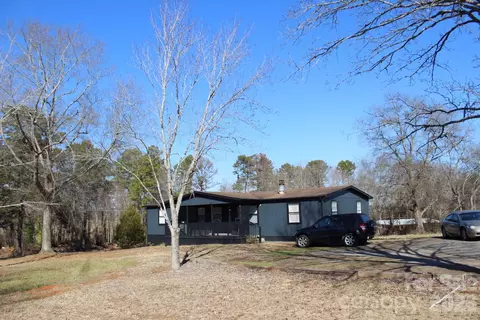 1943 Big Island Rd, Rutherfordton, NC 28139