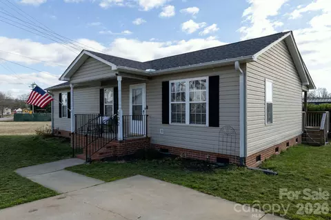 202 E Rice St, Landis, NC 28088