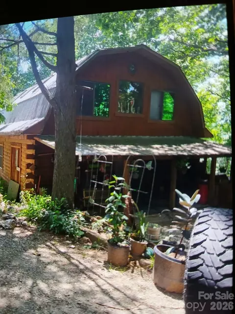 Exterior - 705 Doc Howell Rd, Spruce Pine, NC 28777 photo 4 of 6