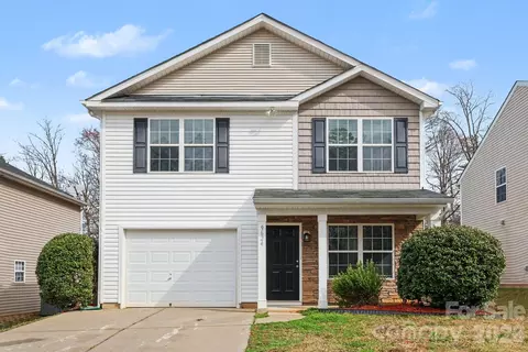 9624 Eagle Feathers Dr, Charlotte, NC 28214